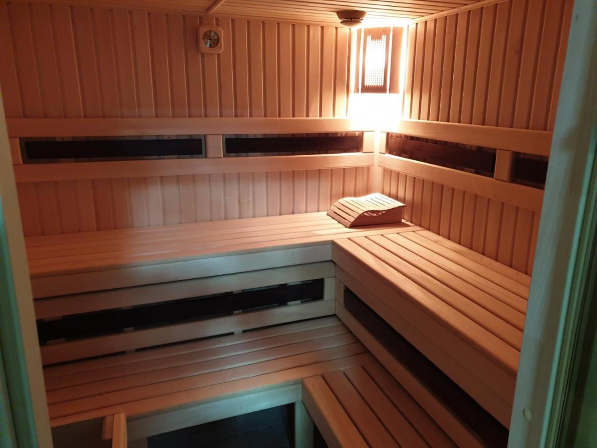 Apartments Sonce Truskavets Eksteriør billede